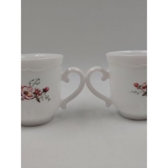 Set of 2 Vintage Arcopal France White Tea Cups With Pink Flowers - Picture 2 of 10